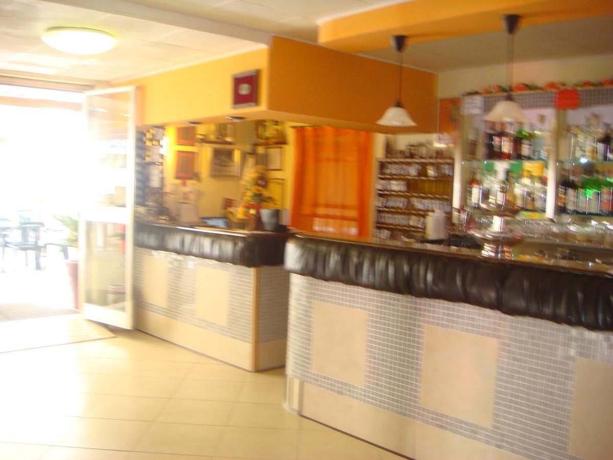 Hotel Moroni Rimini Extérieur photo